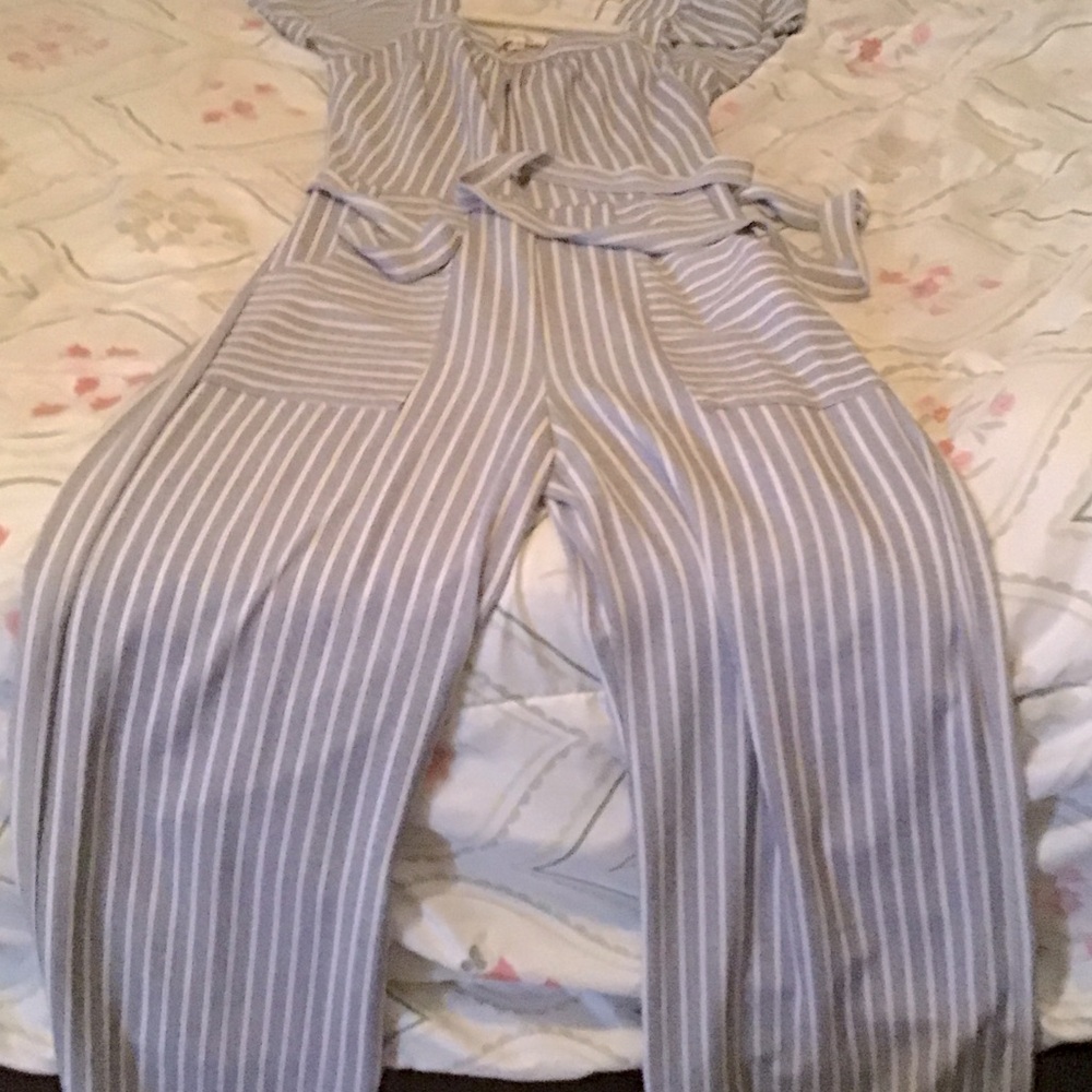 Monteau Light Gray Striped Jumpsuit